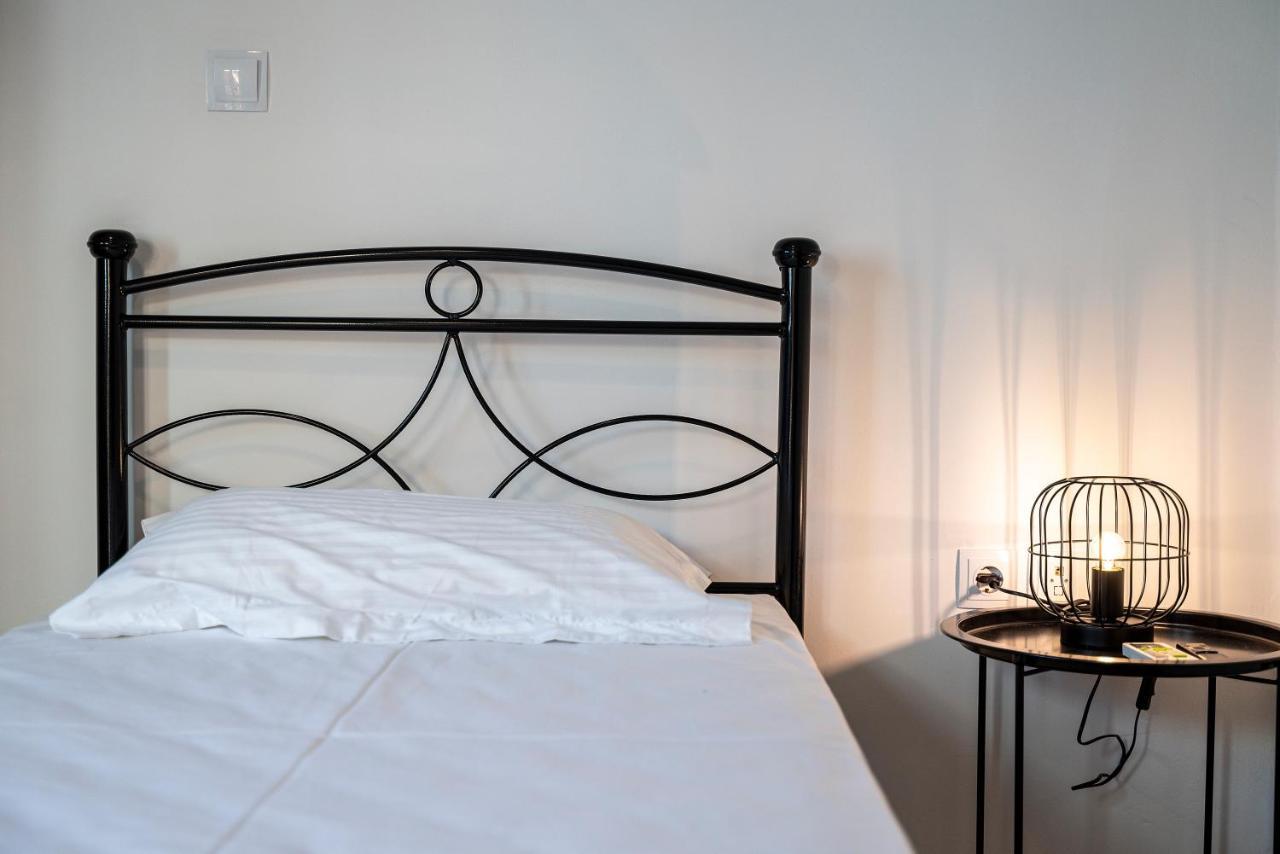 Spacious & Luxe 3Br Downtown 1Min To Beach Miasto Kos Zewnętrze zdjęcie