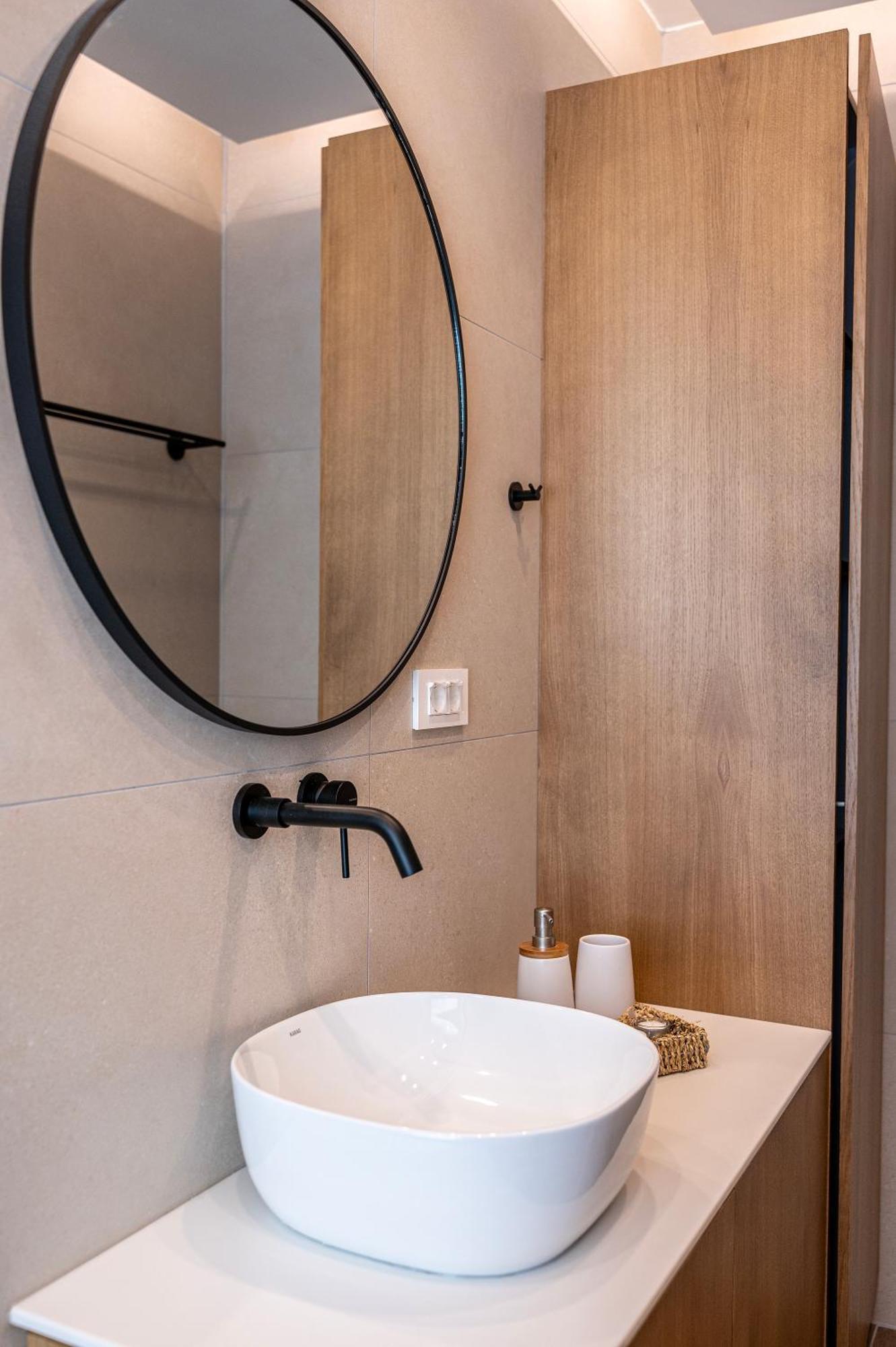 Spacious & Luxe 3Br Downtown 1Min To Beach Miasto Kos Zewnętrze zdjęcie