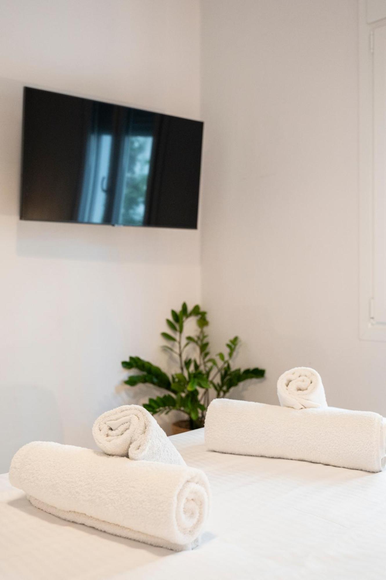 Spacious & Luxe 3Br Downtown 1Min To Beach Miasto Kos Zewnętrze zdjęcie